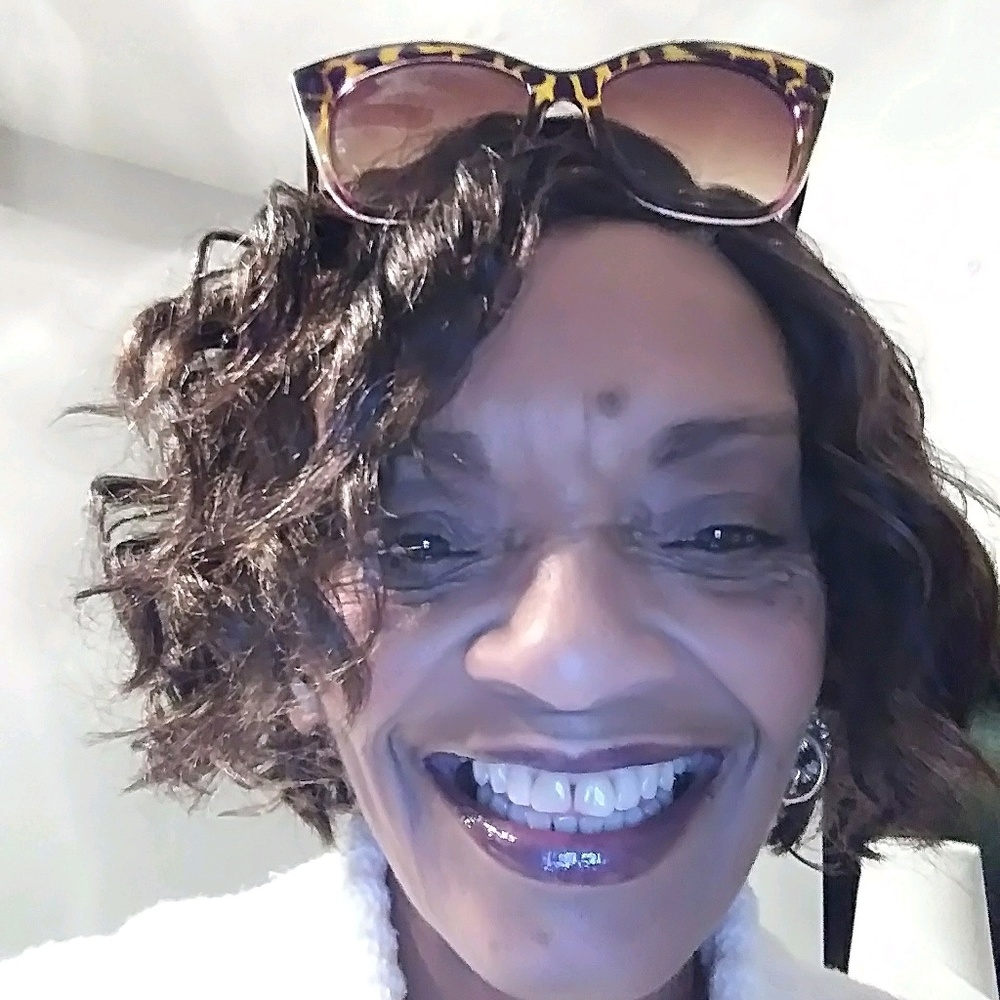 Meet your Posher, Marti